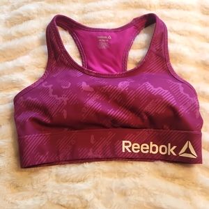 Reebok sports bra with pocket in back